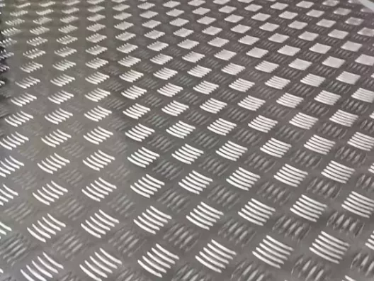 How Can Aluminum Checkered Plate Improve Your Projects?