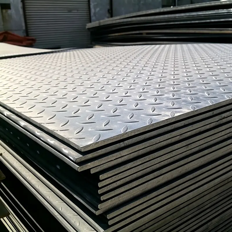 Stainless Steel Checkered Plate for Industrial Applications